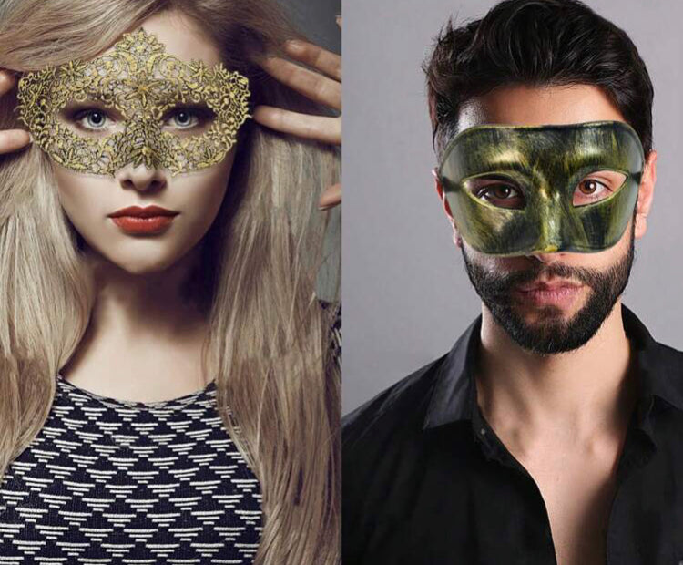 Kit Máscaras Duo Fantasia – Máscara Masculina + Feminina Dourada