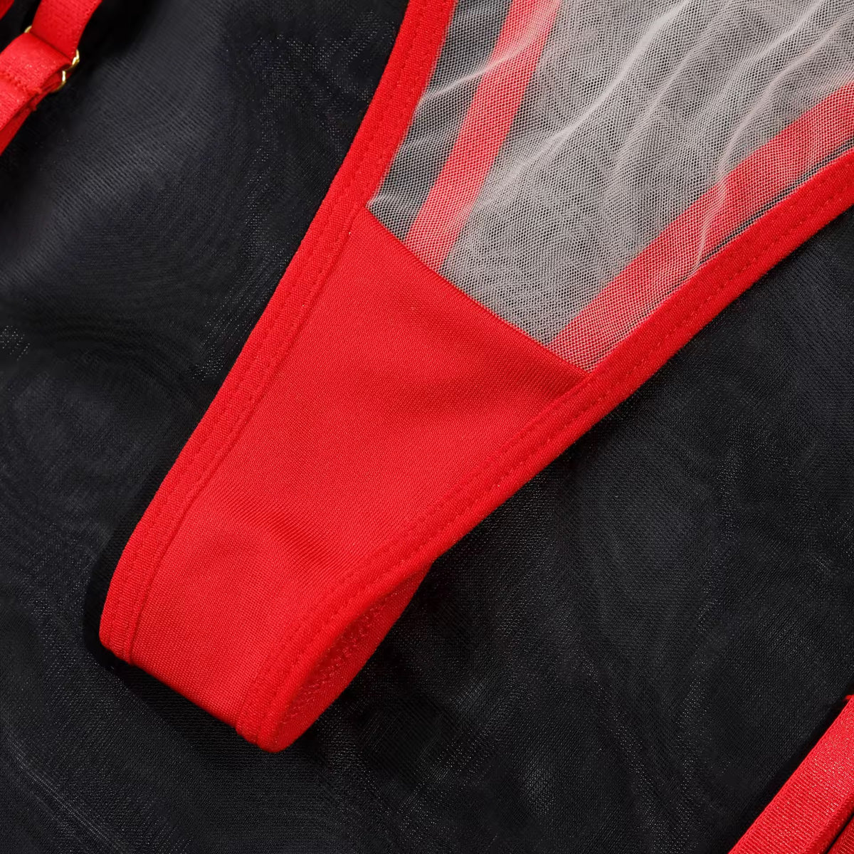 Lingerie Red Desire Transparente – Com Cinta-Liga e Luvas