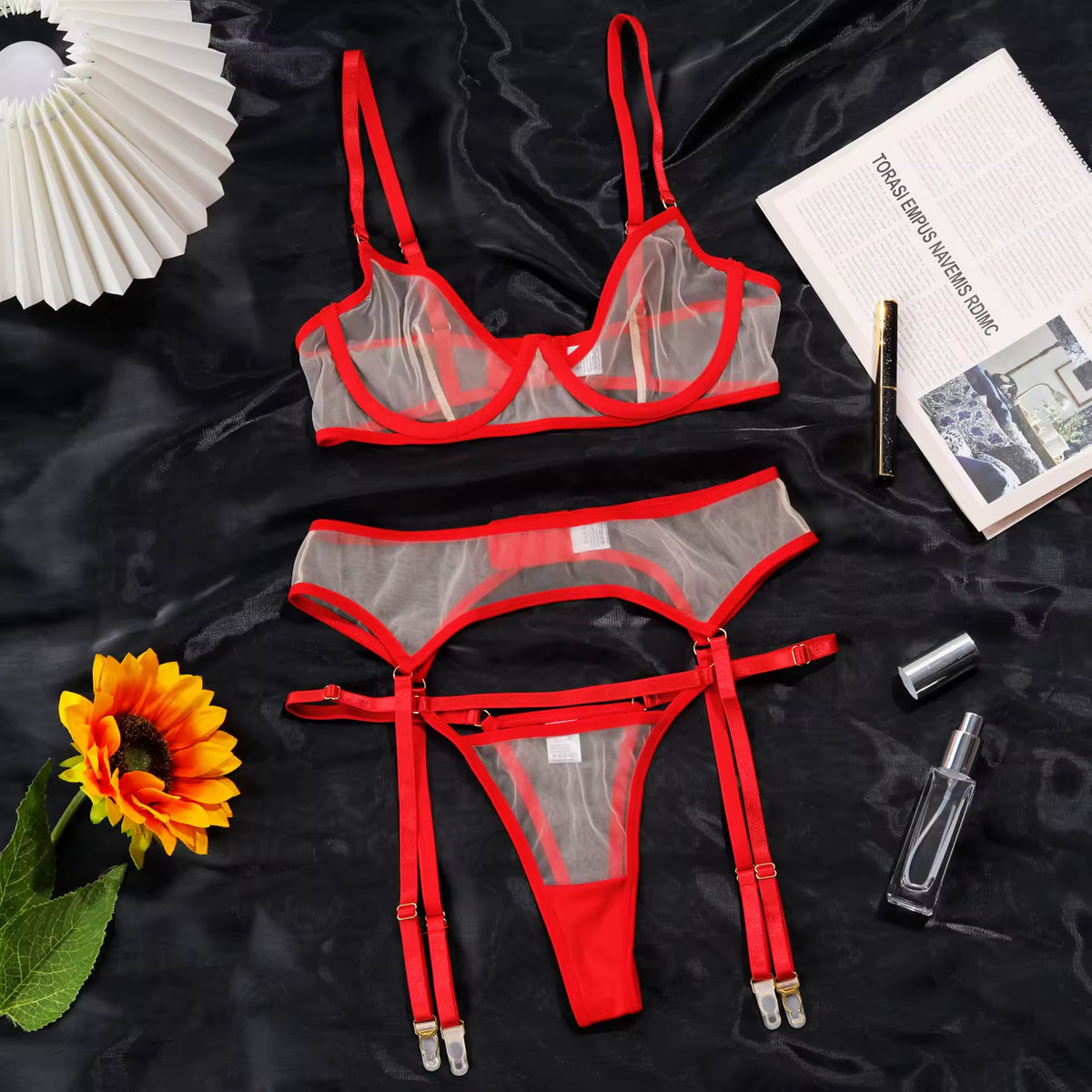 Lingerie Red Desire Transparente – Com Cinta-Liga e Luvas