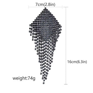 Tapa-Seios Gota de Cristal com Corpo de Strass – Luxo Máximo e Impacto Visual