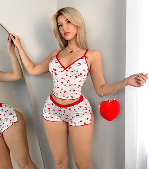 Baby Doll Estampa de Cerejas – Doçura e frescor em cada detalhe