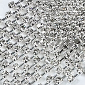 Tapa-Seios Gota de Cristal com Corpo de Strass – Luxo Máximo e Impacto Visual