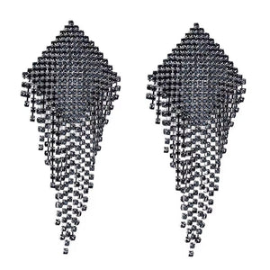 Tapa-Seios Gota de Cristal com Corpo de Strass – Luxo Máximo e Impacto Visual