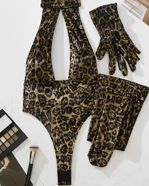 Body Sexy Animal Print – Poder Selvagem e Elegância Atemporal - com luvas e meias