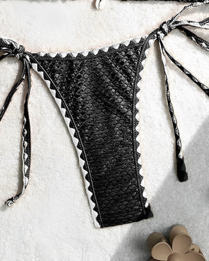 Biquíni Preto Texturizado – Elegância e Conforto na Praia