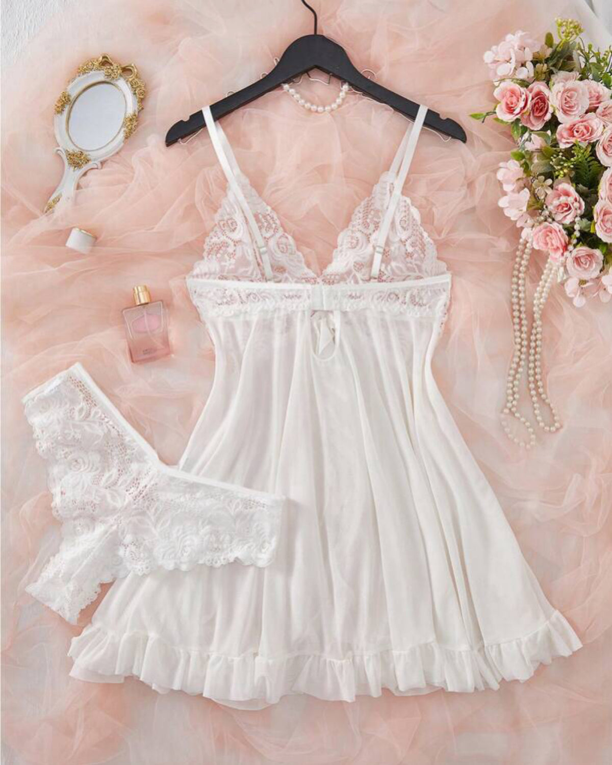 Camisola em Renda e Tule – Conforto e Sensualidade na Medida Certa