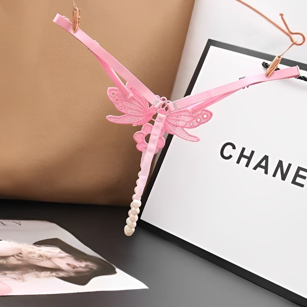 Calcinha com Bordado em Borboleta e Pérolas – Regulável