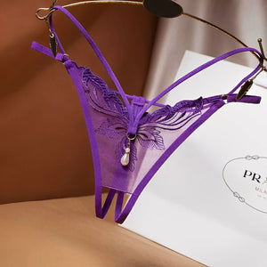 Calcinha com detalhes em gotas de pérolas