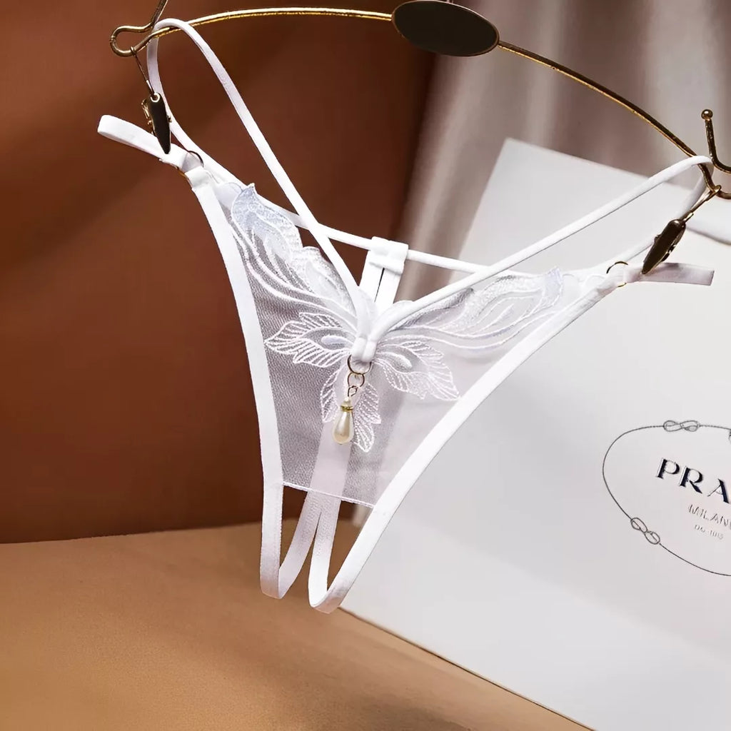 Calcinha com detalhes em gotas de pérolas
