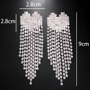 Tapa seios de strass com detalhe em coração para os seio