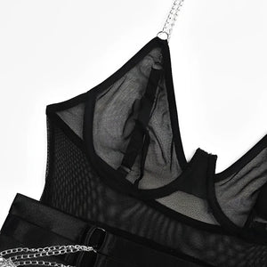 Body com gargantilha e detalhes em corrente