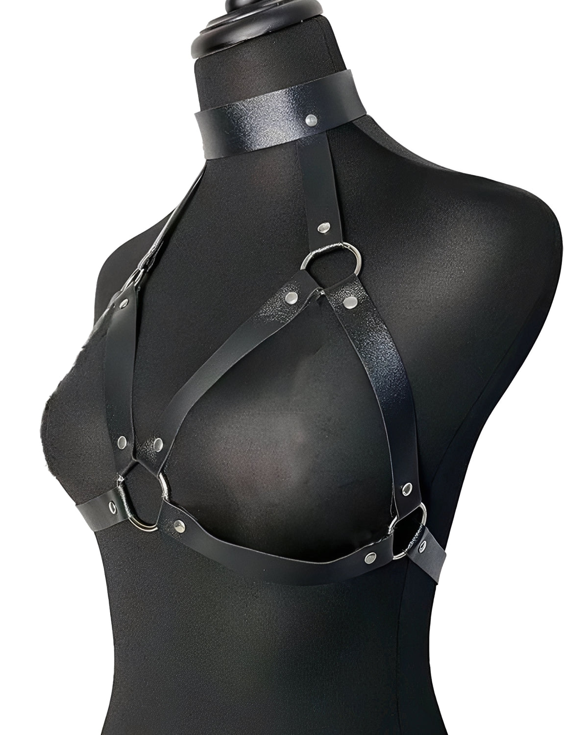 Harness de Couro Preto com Argolas Metálicas – Lingerie Fetichista e Sensual