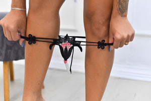 Calcinha com pérolas