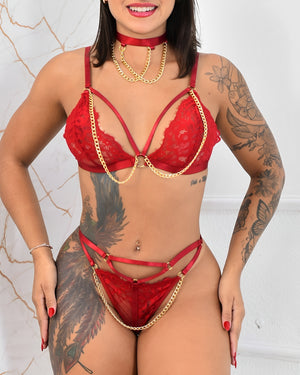 Conjunto de Lingerie com Detalhes em Corrente – Luxo e Sensualidade em Cada Detalhe