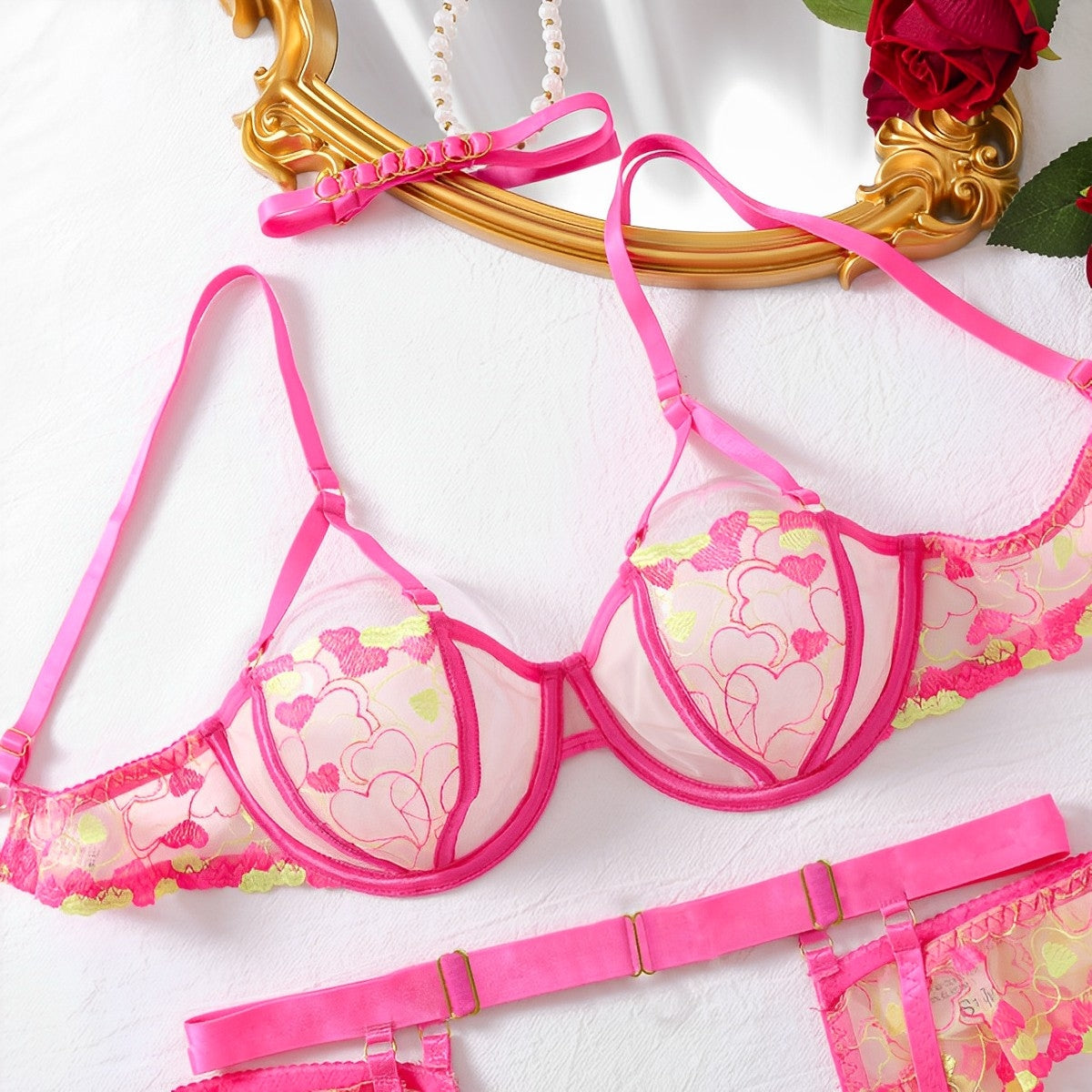 Lingerie completa com ligas de perna e gargantilha