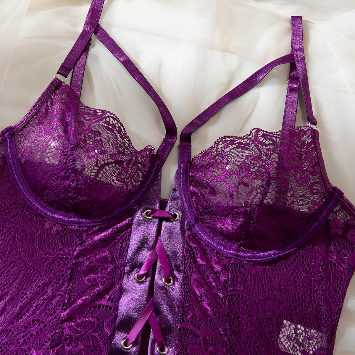 Compre 1 leve 2 - Body com luvas e meias + calcinha