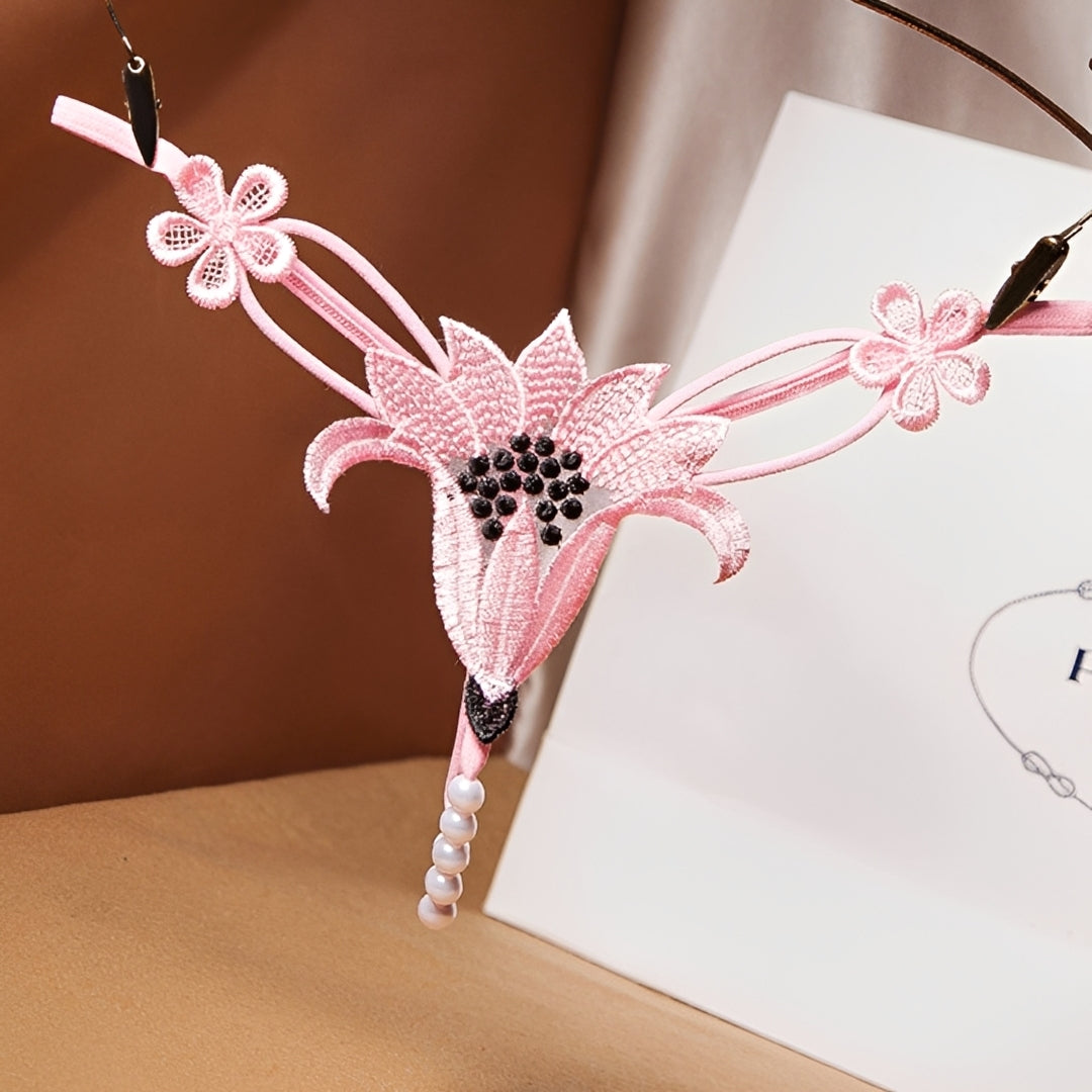 Calcinha Fio Dental com Pérolas em Renda Floral - Lingerie Sensual Feminina Luxo nas Cores Vermelho, Preto, Branco, Azul, Verde, Rosa e Roxo