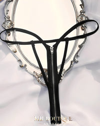 Calcinha Fio Dental Preta com Zíper Frontal Funcional – Lingerie Sensual Feminina com Tiras e Design Ousado