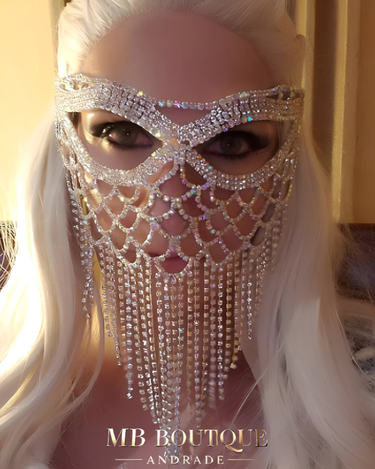 Máscara Veneziana de Luxo em Strass com Franjas Longas – Máscara Sexy e Glamourosa para Festa