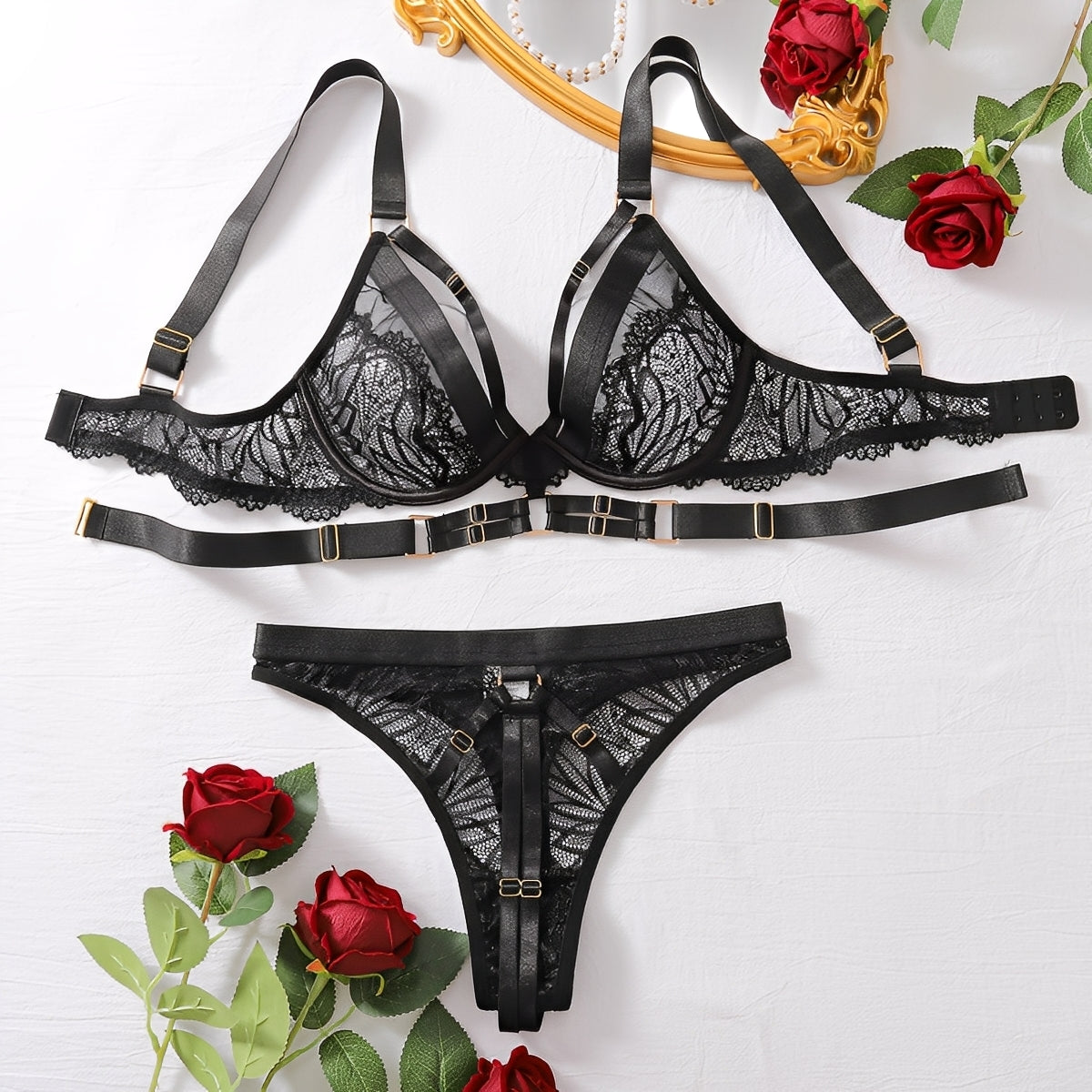 Conjunto de Lingerie Preta Strappy em Renda Transparente com Calcinha Fio Dental – Sensual, Exclusiva e Sem Bojo