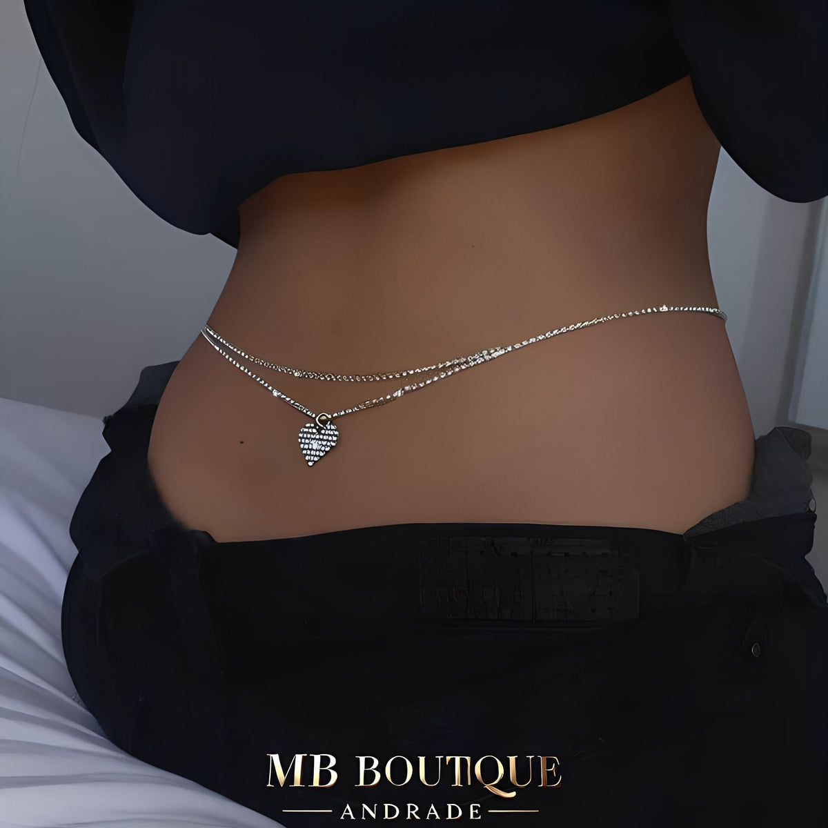 Cinto de Strass Prata - Duplo com Pingente de Coração – Ajustável e Sofisticado