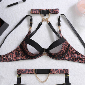 Conjunto Lingerie Onça Sexy com Aro, Corrente Dourada e Coleira – Fio Dental Sensual P ao G