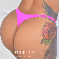 Calcinha Fio Dental com detalhes Dourados – Lingerie Feminina de Luxo em Pink, Branco com Preto e Preto