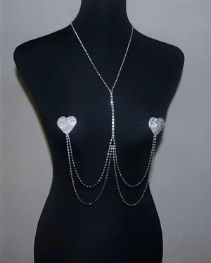 Tapa-Seios com Corrente Sensual e Corações em Strass – Coleção Gold