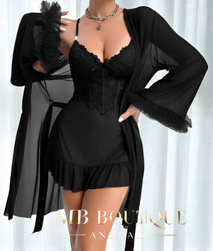 Camisola Preta com Renda e Hobby – Elegância atemporal com toque envolvente