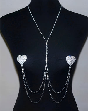 Tapa-Seios com Corrente Sensual e Corações em Strass – Coleção Gold