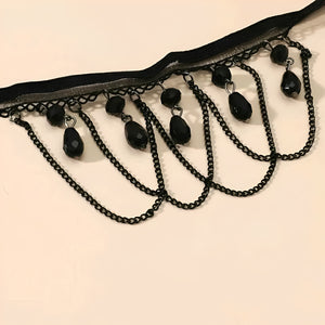 Liga de Coxa Preta Sexy com Correntes e Gotas em Resina – Lingerie Erótica e Acessório de Sedução