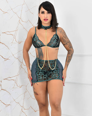 Conjunto Sensual de Renda com Correntes – Luxo e Sofisticação na Medida Certa