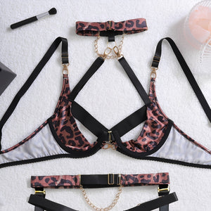 Conjunto Lingerie Onça Sexy com Aro, Corrente Dourada e Coleira – Fio Dental Sensual P ao G