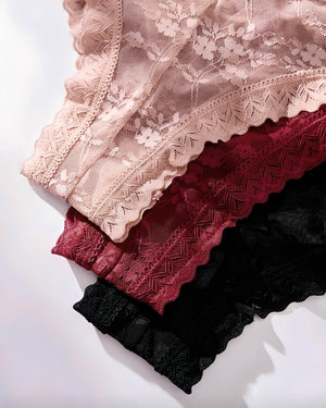 Calcinha Confortável Rendada com Tiras Cruzadas – Lingerie Sensual Feminina Rose, Preta ou Vermelha