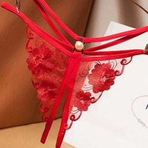 Calcinha Fio Dental Sexy - abertura inferior, Transparente com Bordado Floral e Pérola Central – Lingerie de Luxo Sensual Feminina - Presente sensual